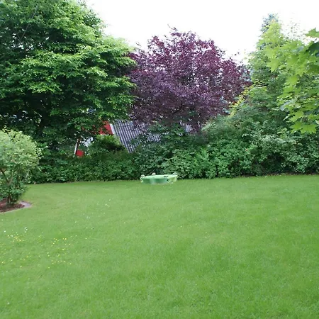 Zeltdachhaus Mit Wlan Und Grosser Terrasse