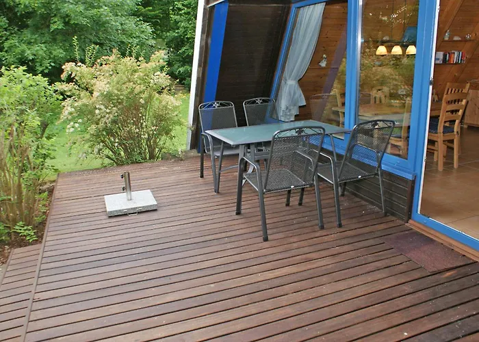 Semesterbostad Zeltdachhaus Mit Wlan Und Grosser Terrasse